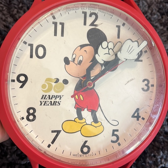 Wall Decor Mickey Mouse Watch Wall Clock Vintage Disneys 5 Happy